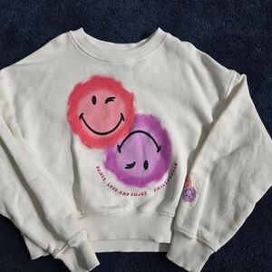 Zara White Crewneck Sweatshirt with Smiley World Label